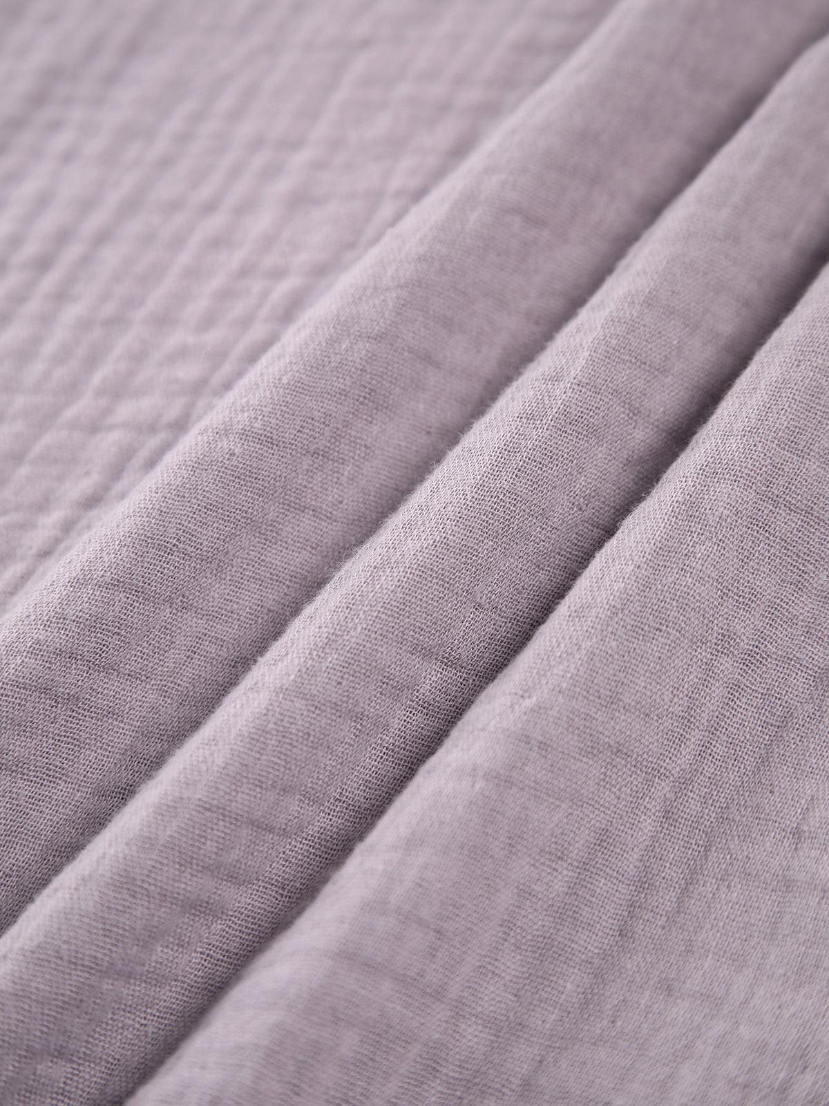 Minimalistiska šortu komplekts ar apkakli